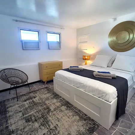 5 Bds Breathtaking Views Large Pool Jacuzzi